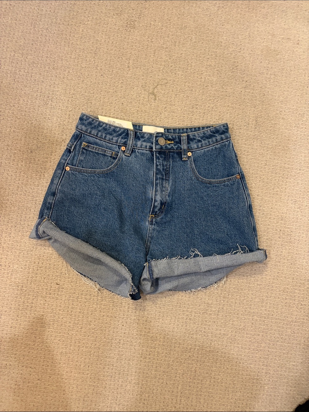 Abrand Venice High-Rise Blue Denim Jean Shorts in Chantell